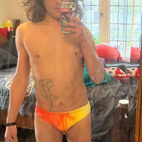 Vaquita “Calypso Ombré” Orange/Yellow Swim Brief Brand New NWT S/Small - Picture 3 of 12